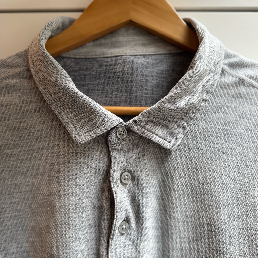 Vuori - Men's Gray Polo Shirt